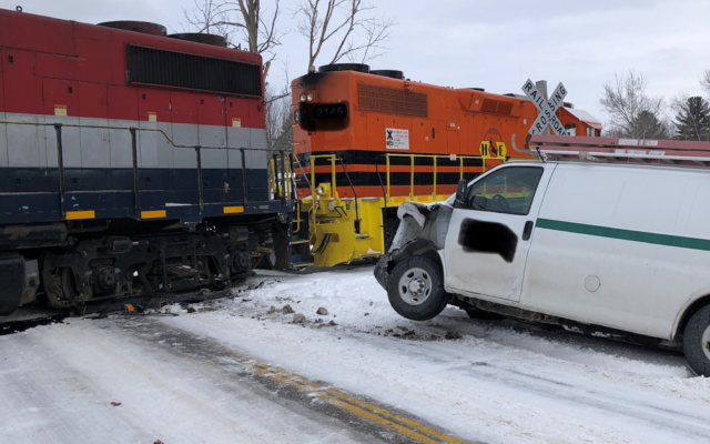 No Injuries After Van/Train Crash In Tuscola County