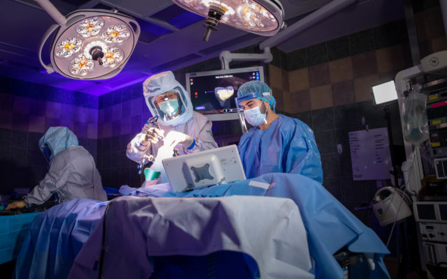 First Robotics-Assisted Knee Replacement Performed in Midland