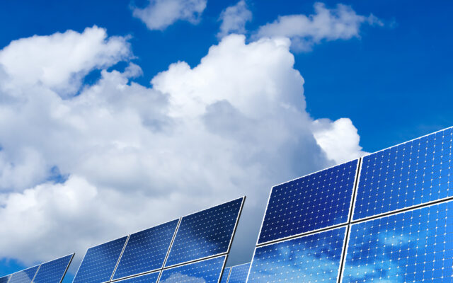 Kildee Wants to Override Veto on Solar Tariff Suspension