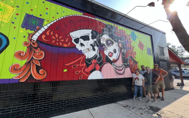 Gilly’s Bistro brings cultural influenced mural to Bay City